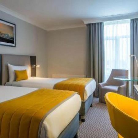 Maldron Hotel Parnell Square Dublino Esterno foto