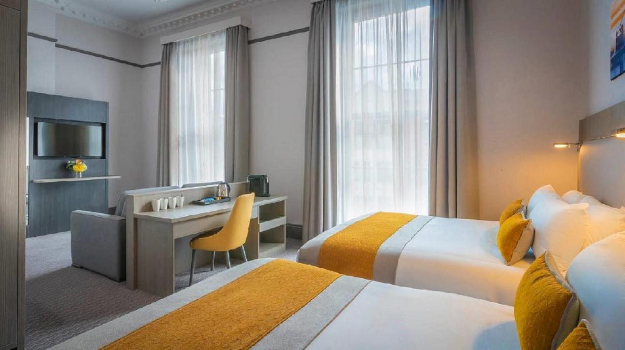 Maldron Hotel Parnell Square Dublino Esterno foto