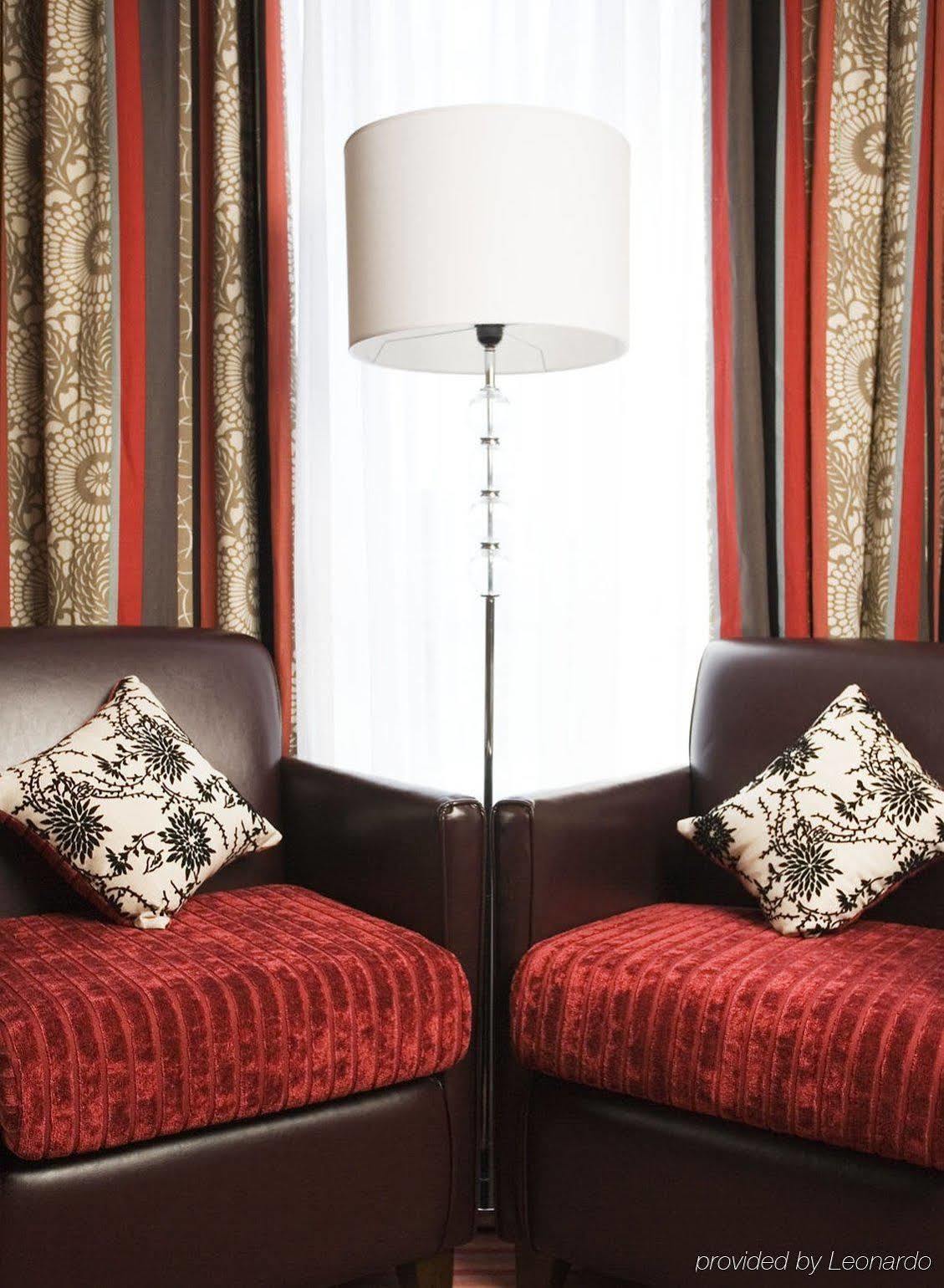 Maldron Hotel Parnell Square Dublino Esterno foto