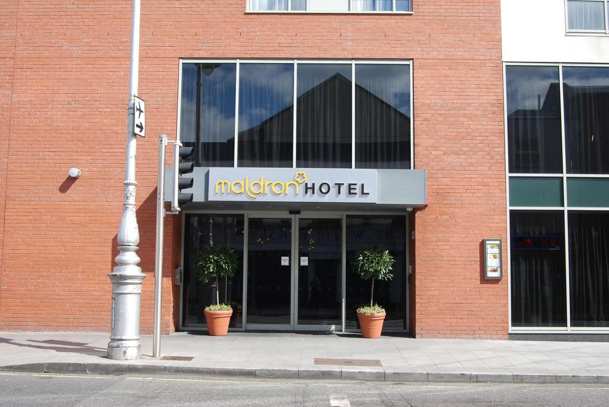 Maldron Hotel Parnell Square Dublino Esterno foto